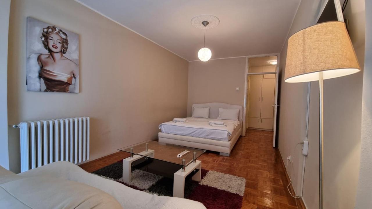 בלגרד Slavija Square Apartments מראה חיצוני תמונה