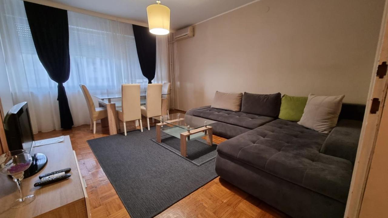 בלגרד Slavija Square Apartments מראה חיצוני תמונה
