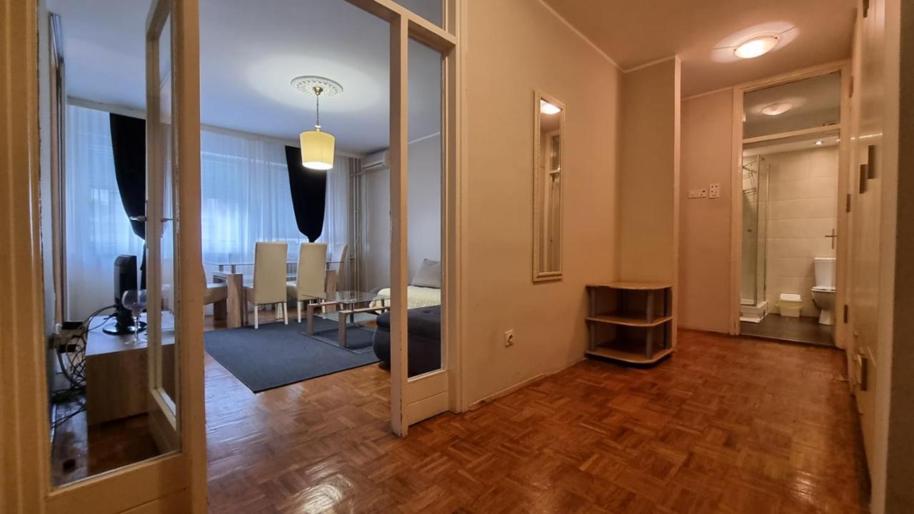 בלגרד Slavija Square Apartments מראה חיצוני תמונה